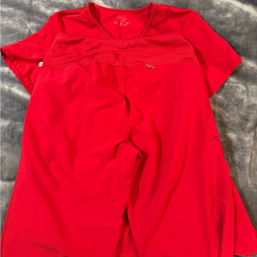 Cherokee Infinity Red Set - Picture 5 of 8